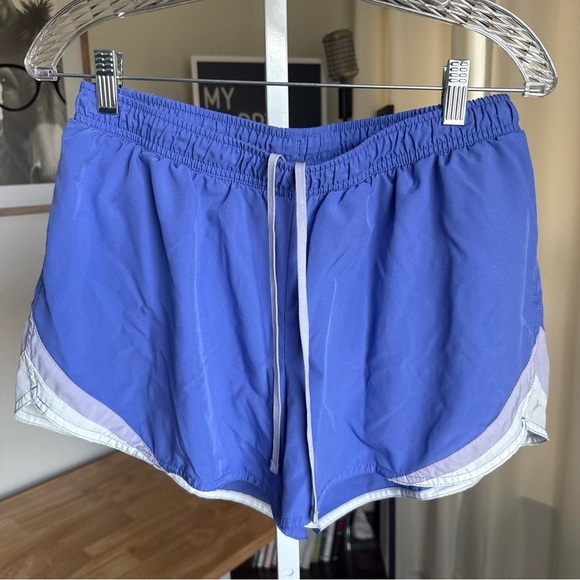 WOMENS OLD NAVY GO DRY SHORTS SIZE L PURPLE ELASTIC WAIST DRAWSTRING - Picture 2 of 7